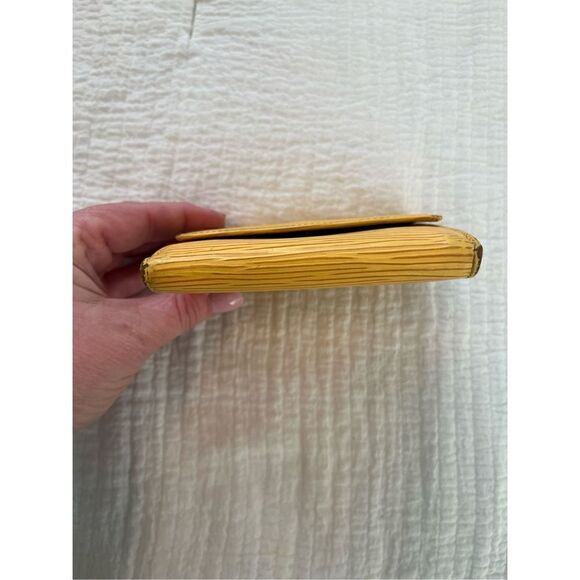 LOUIS VUITTON Epi Portefeuille Elise Wallet Yellow LV Authentic - Picture 2 of 8